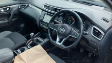 Nissan Qashqai 1.3 DiG-T N-Connecta 5dr Petrol Hatchback